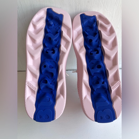 BURBERRY Knit Sneaker- Cameo 38 - Picture 8 of 12